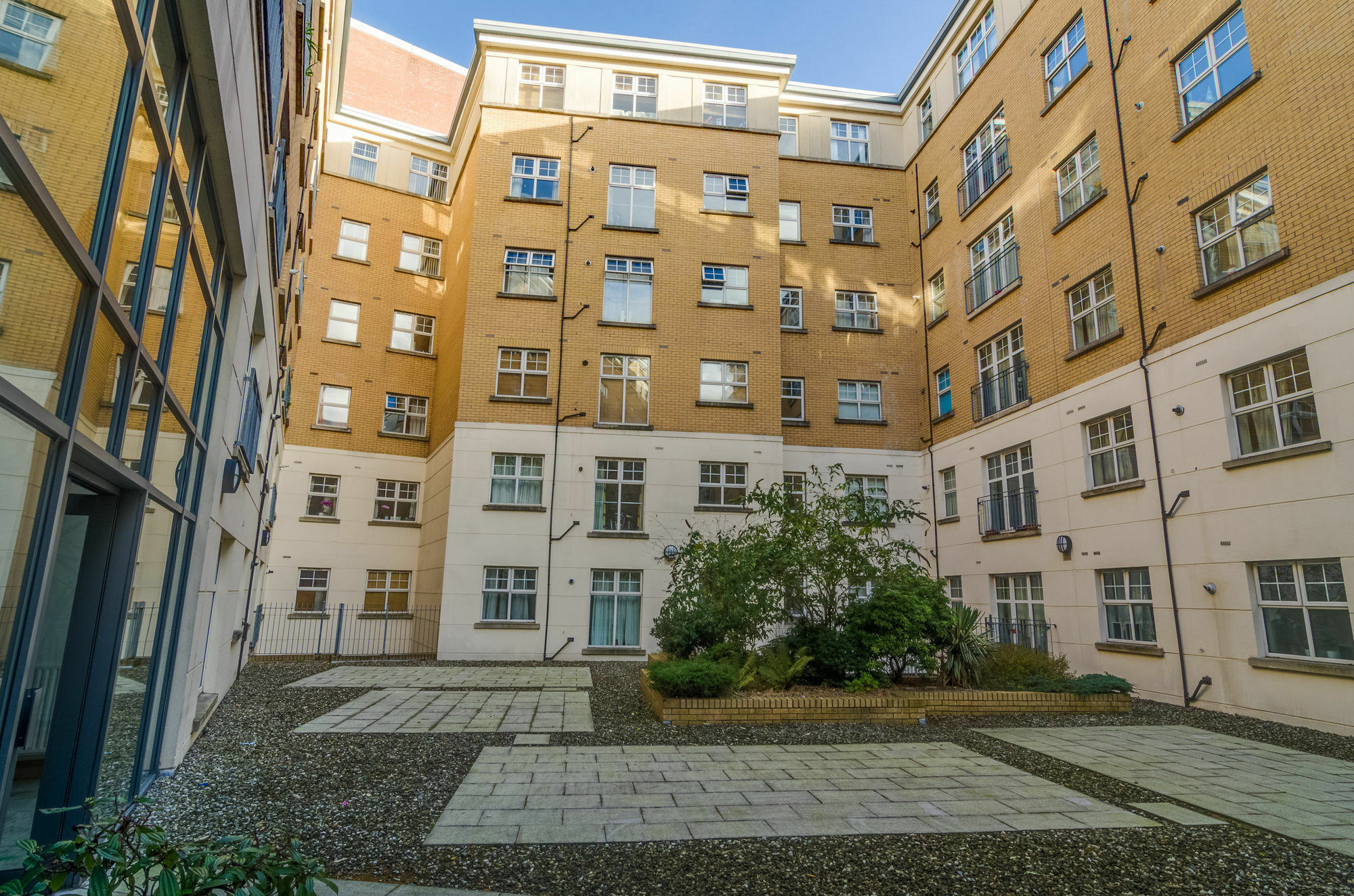 Alfred St Apartment Belfast